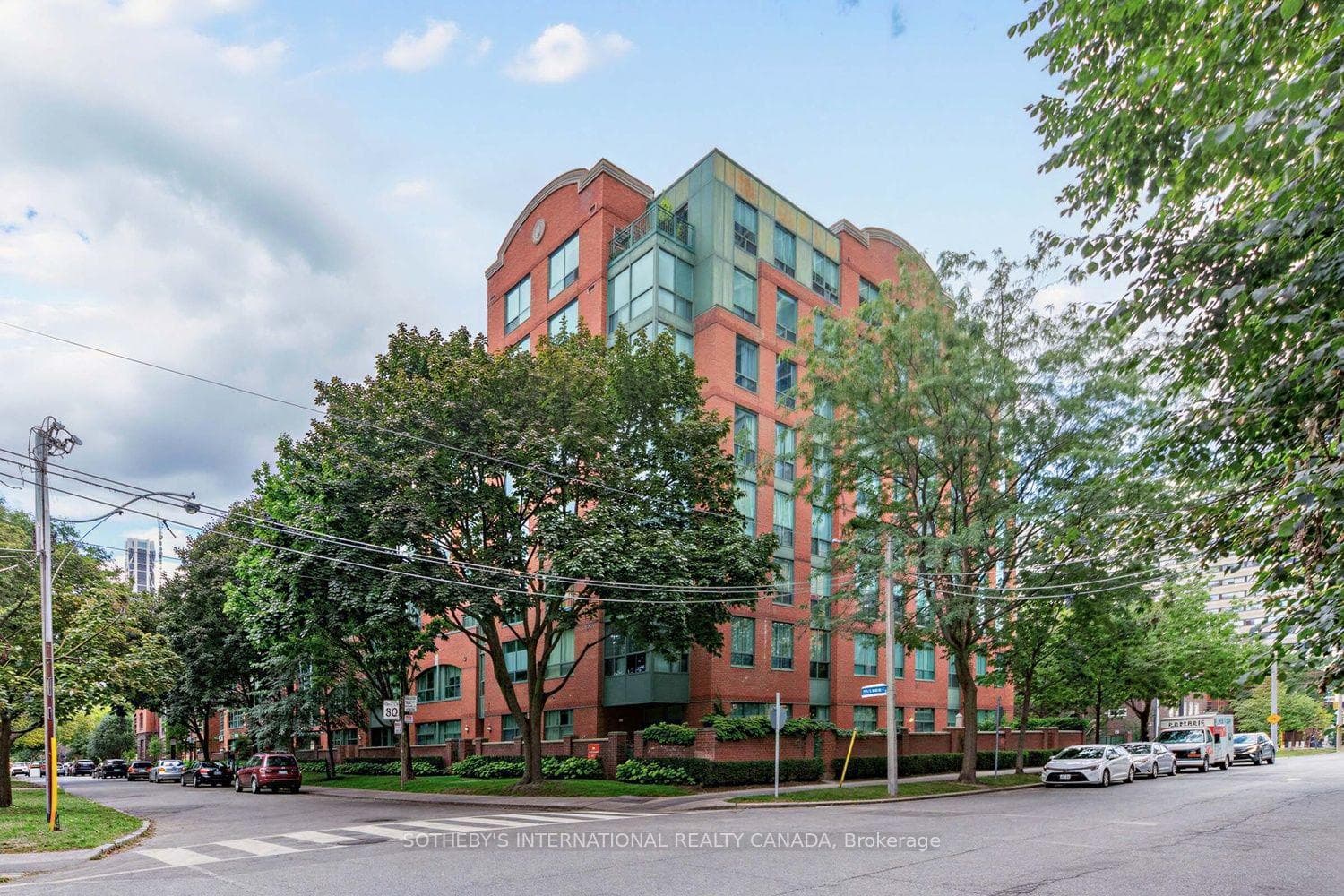 95 Prince Arthur Avenue, Toronto