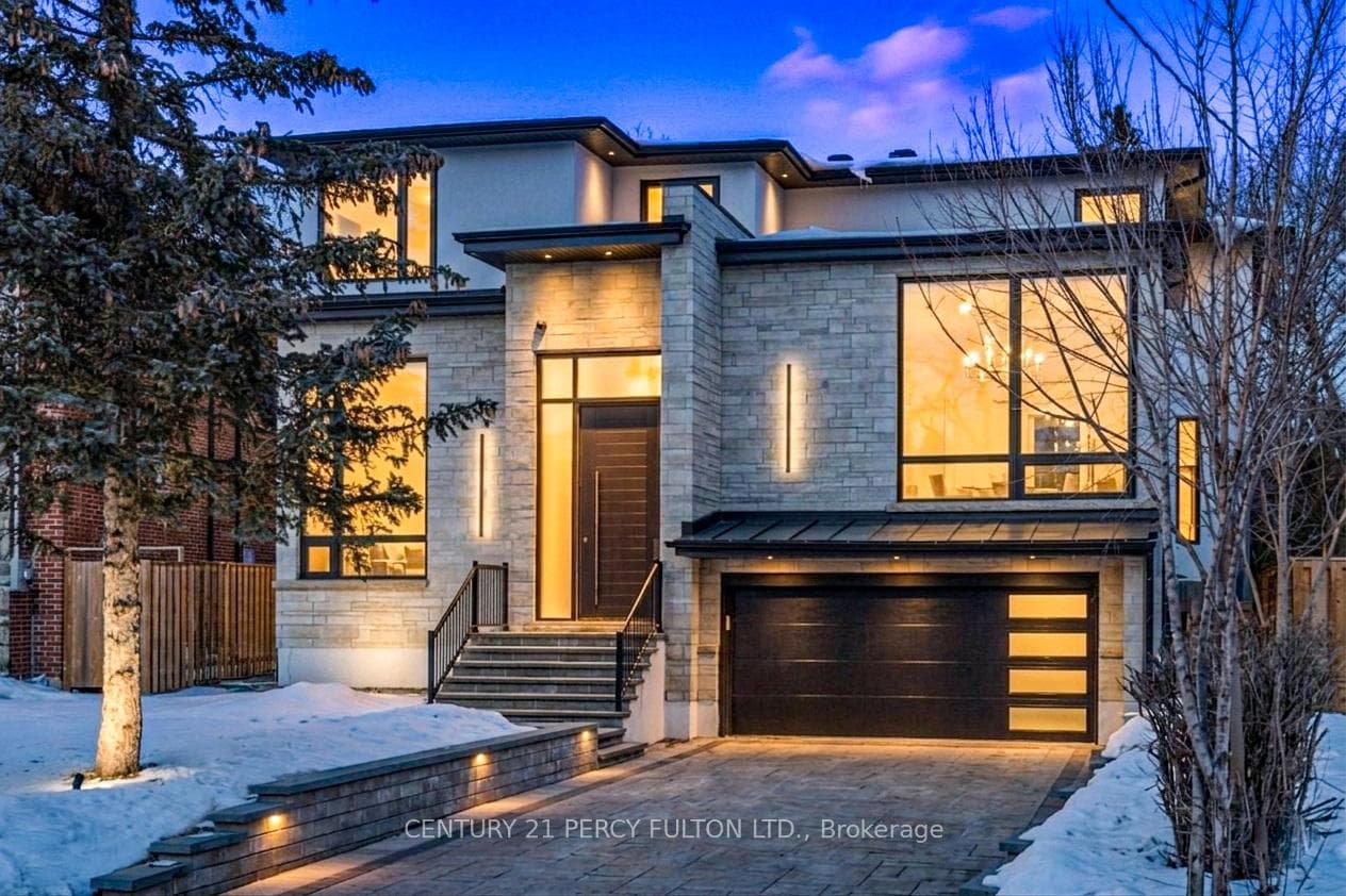 128 Anndale Drive, Toronto