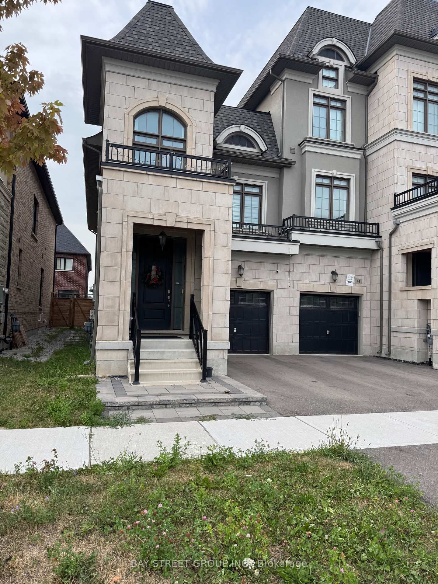 42 Bawden Drive, Richmond Hill