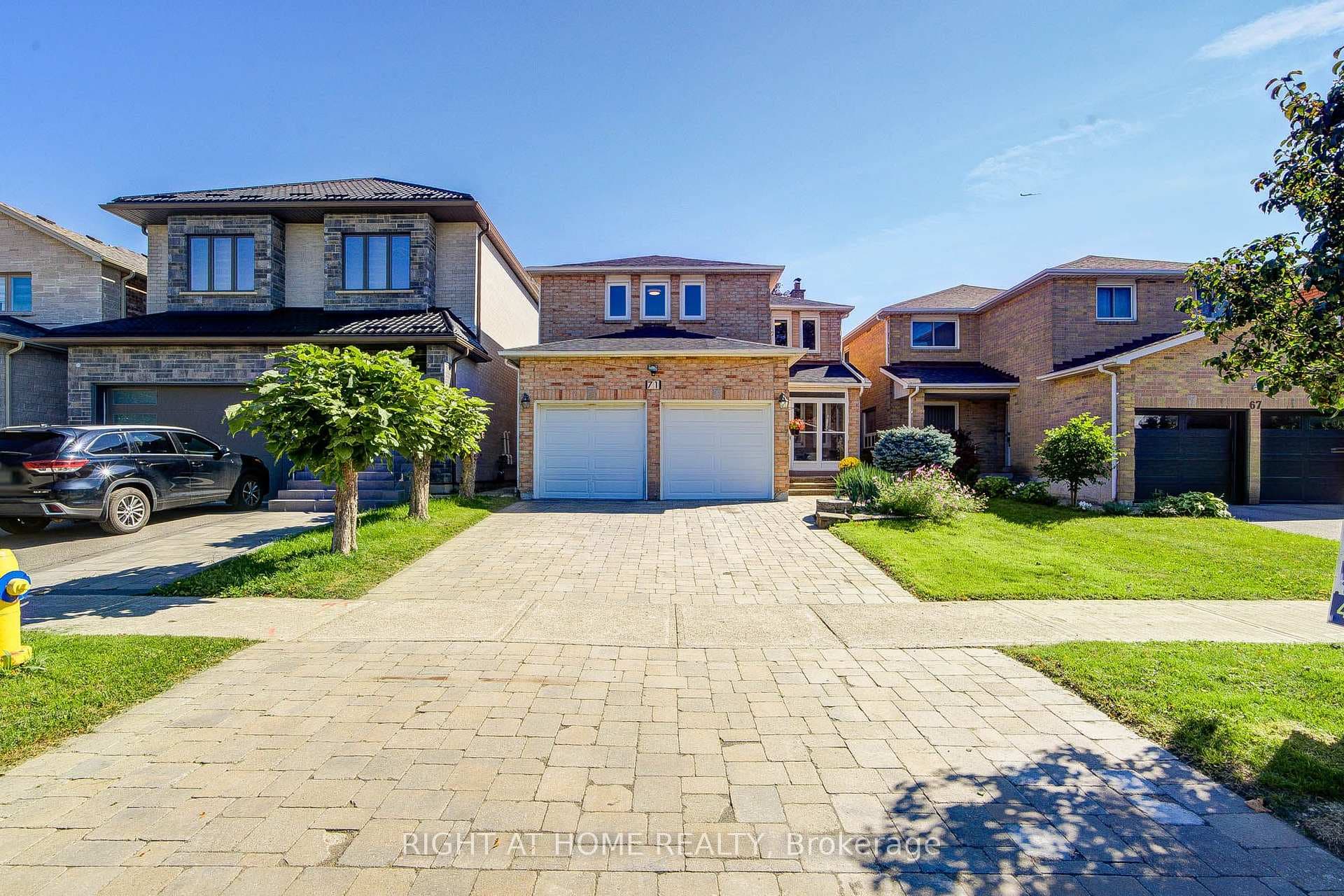 71 Bayhampton Crescent, Vaughan